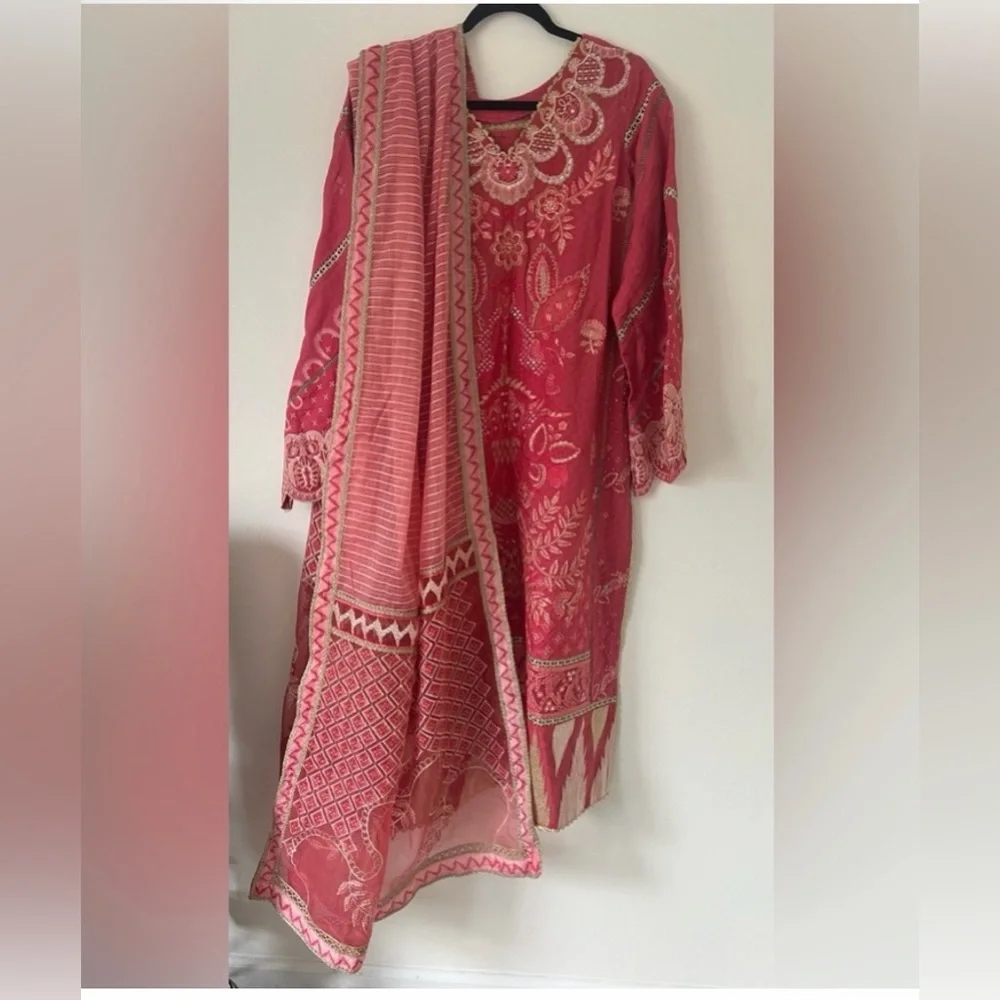 Shiza Hassan Pakistani designer dress - Picture 6 of 6